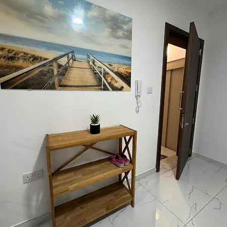 Aurora Penthouse Malta בית אירוח Gzira