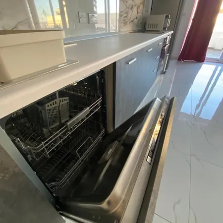 Aurora Penthouse Malta * 그지라