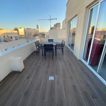 홈스테이 Aurora Penthouse Malta *